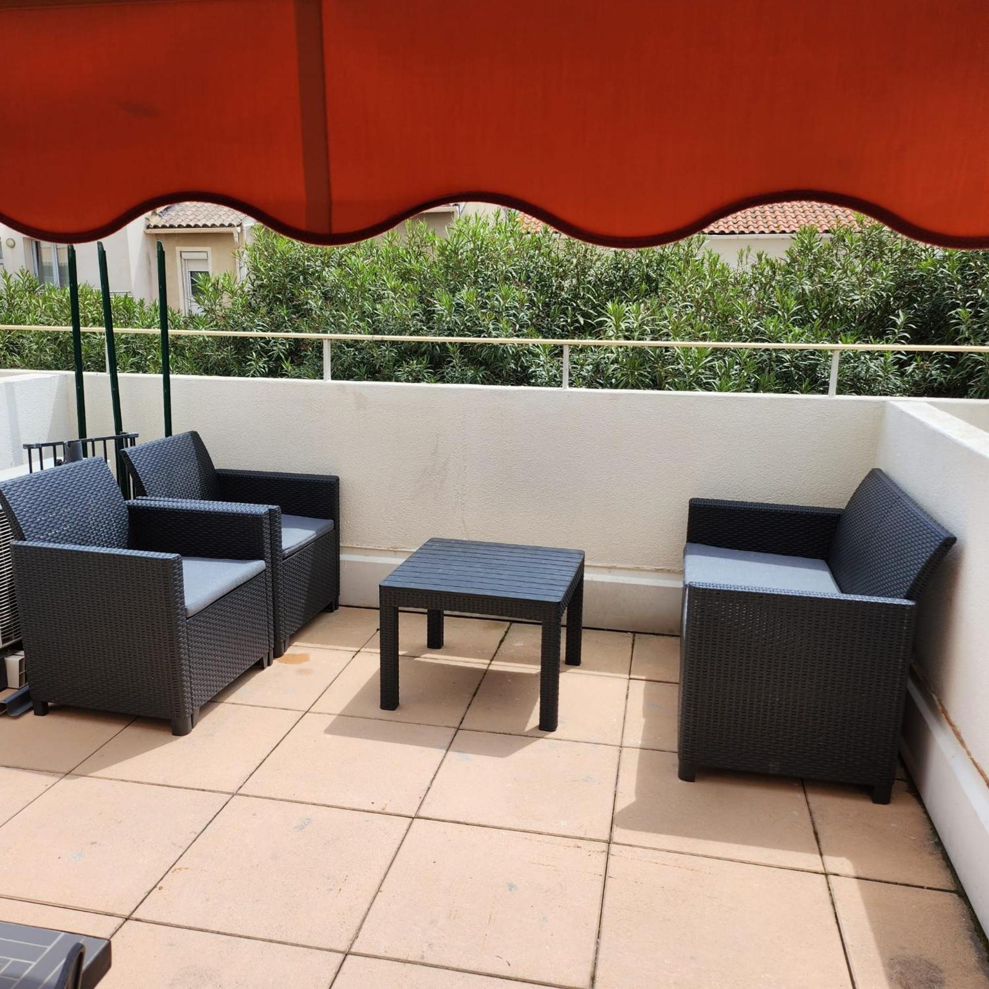 מוגויו Studio Terrasse מראה חיצוני תמונה
